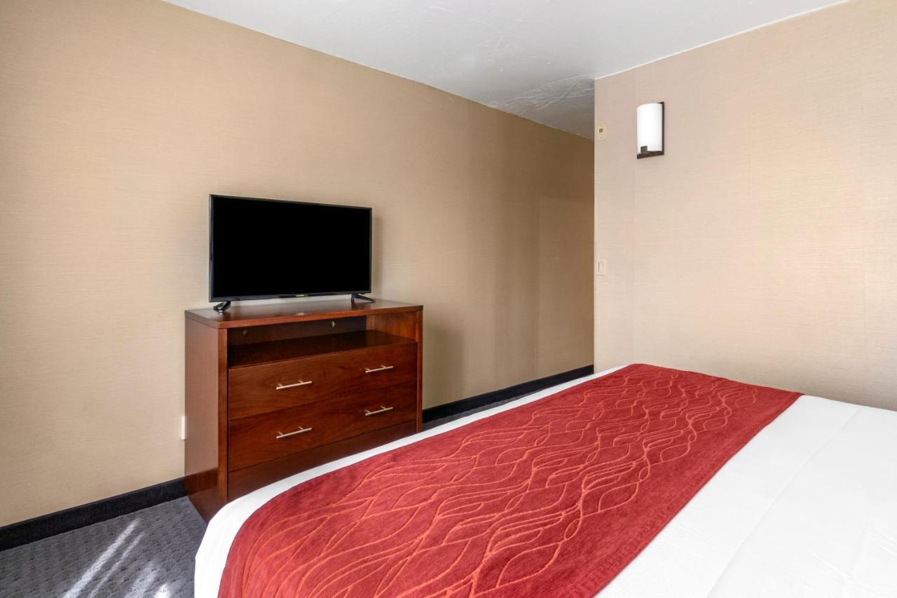 Comfort Inn Kent - Seattle Экстерьер фото