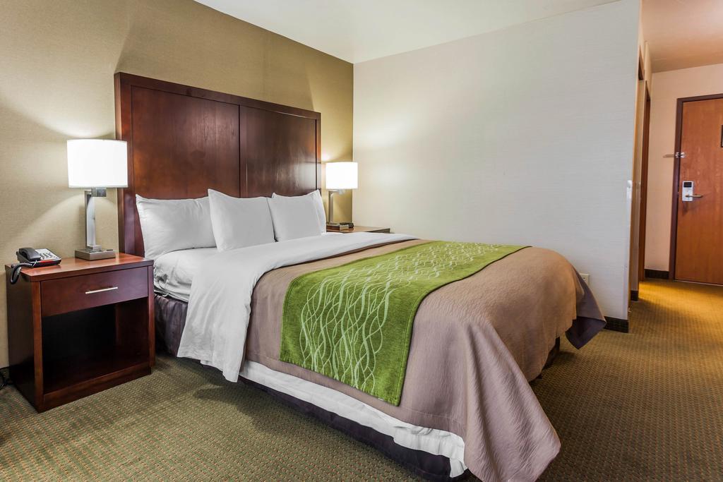 Comfort Inn Kent - Seattle Экстерьер фото