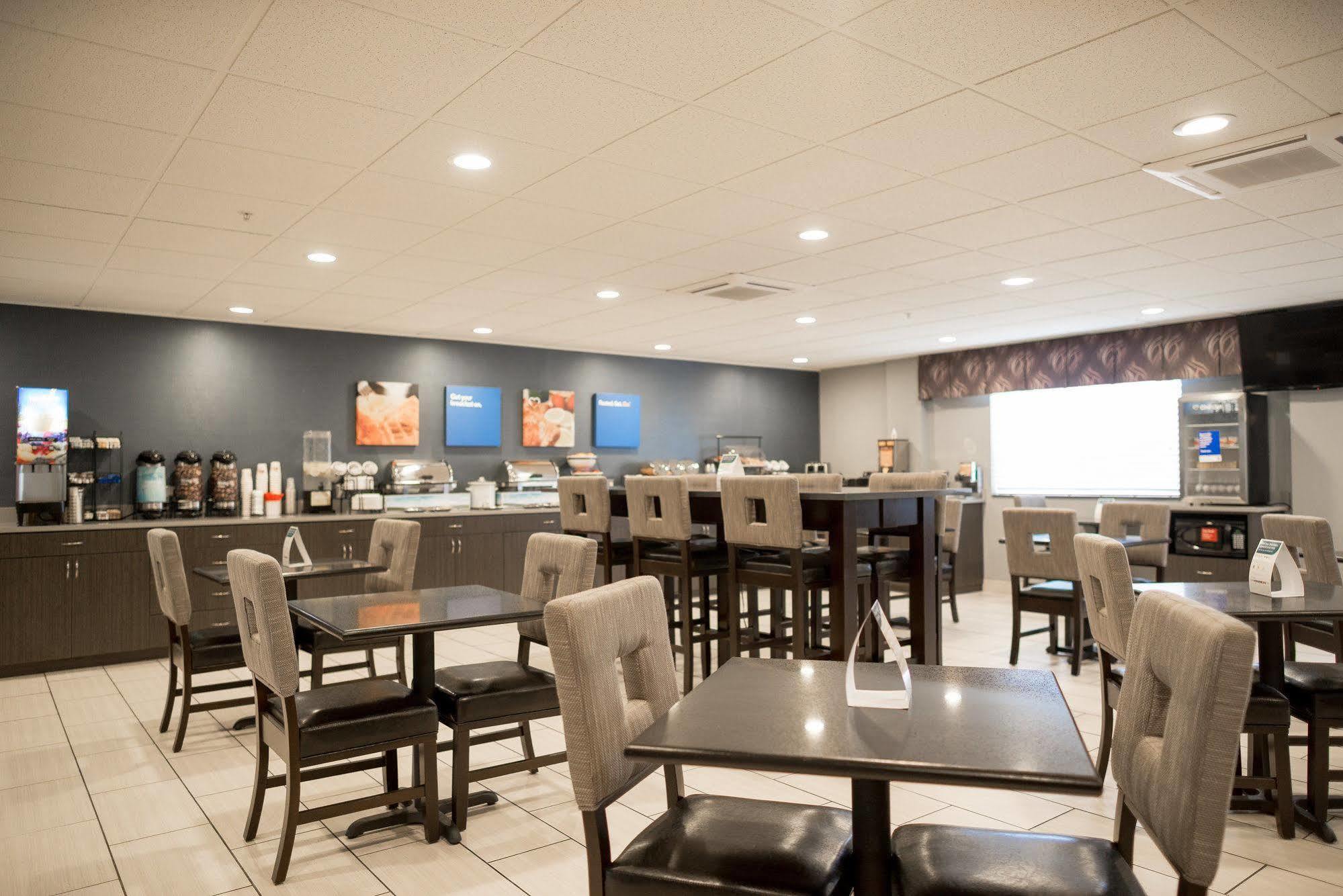 Comfort Inn Kent - Seattle Экстерьер фото